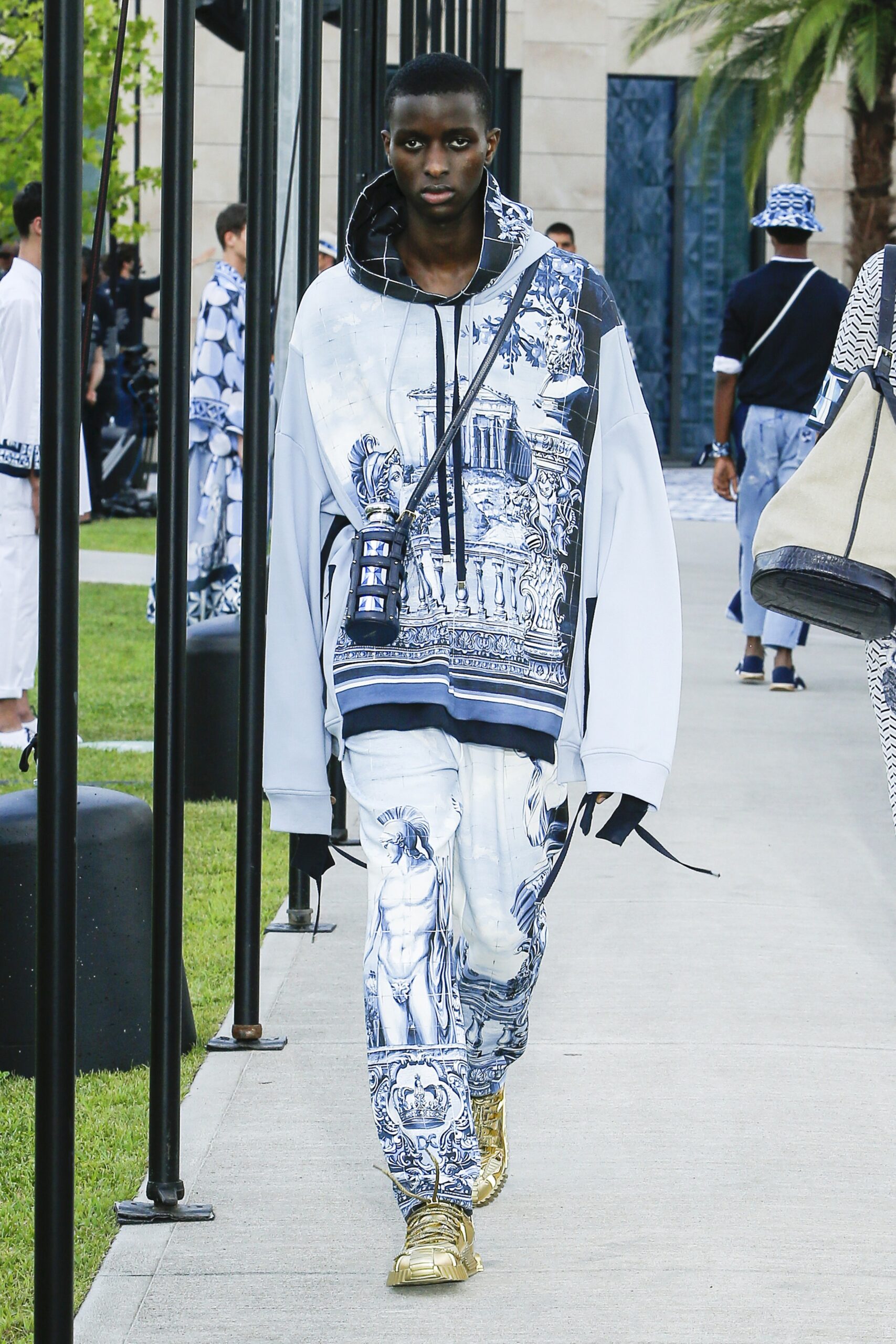 Dolce & Gabbana S/S 21 Menswear Look 47