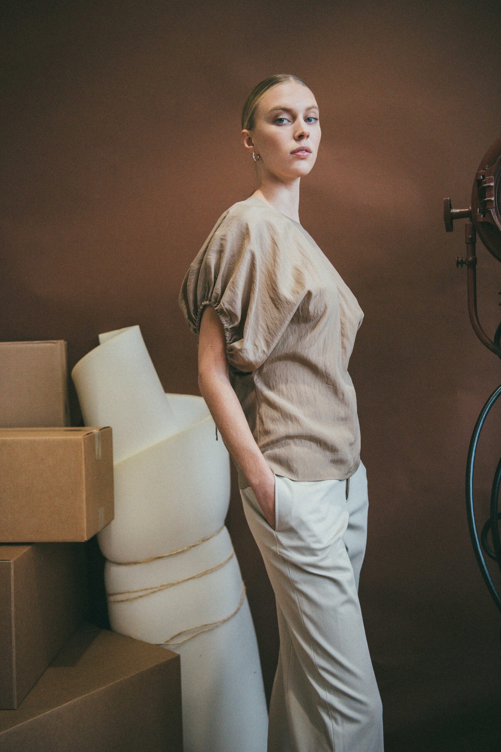 Deveaux F/W 21 Look 47