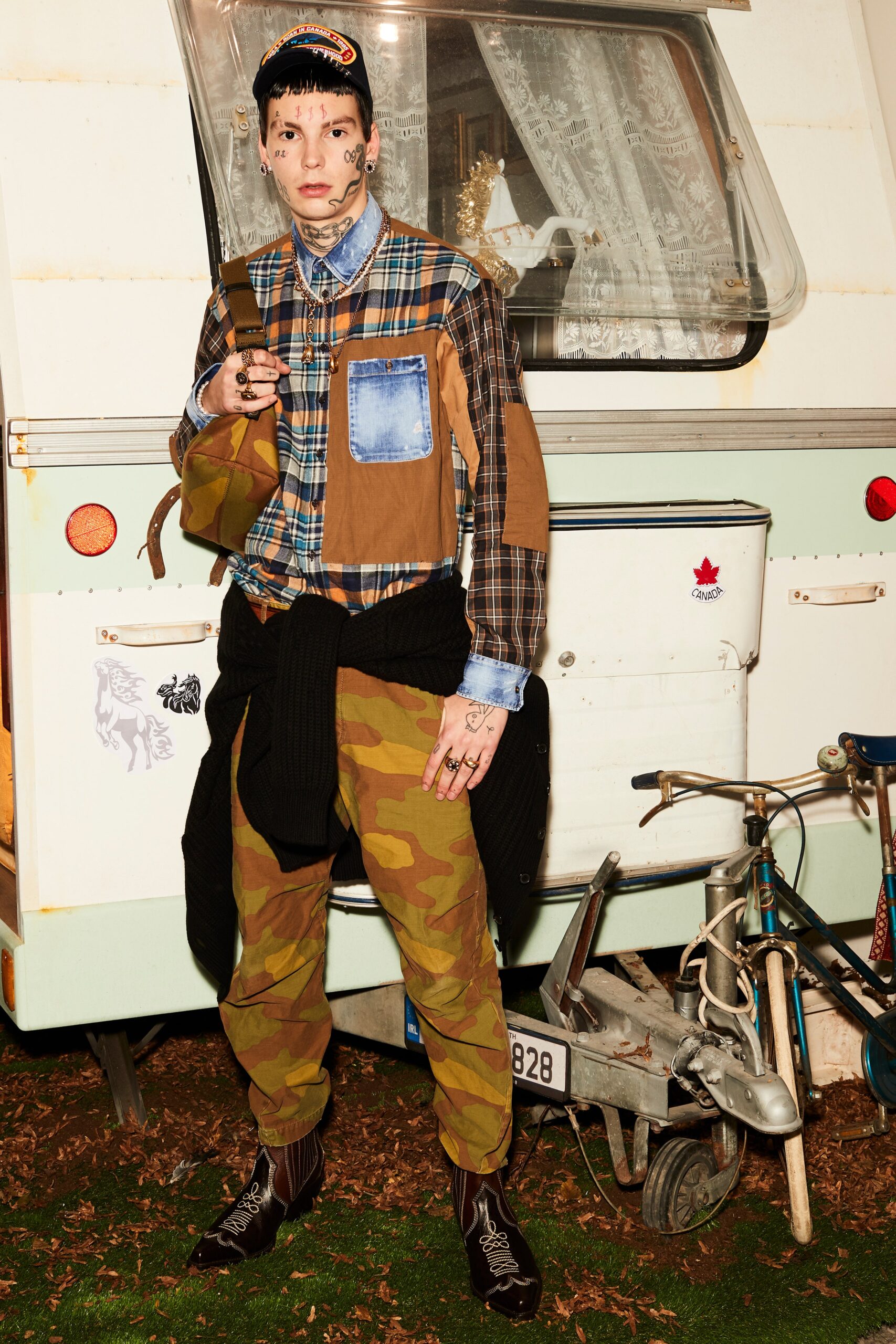 Dsquared2 F/W 21 Look 48