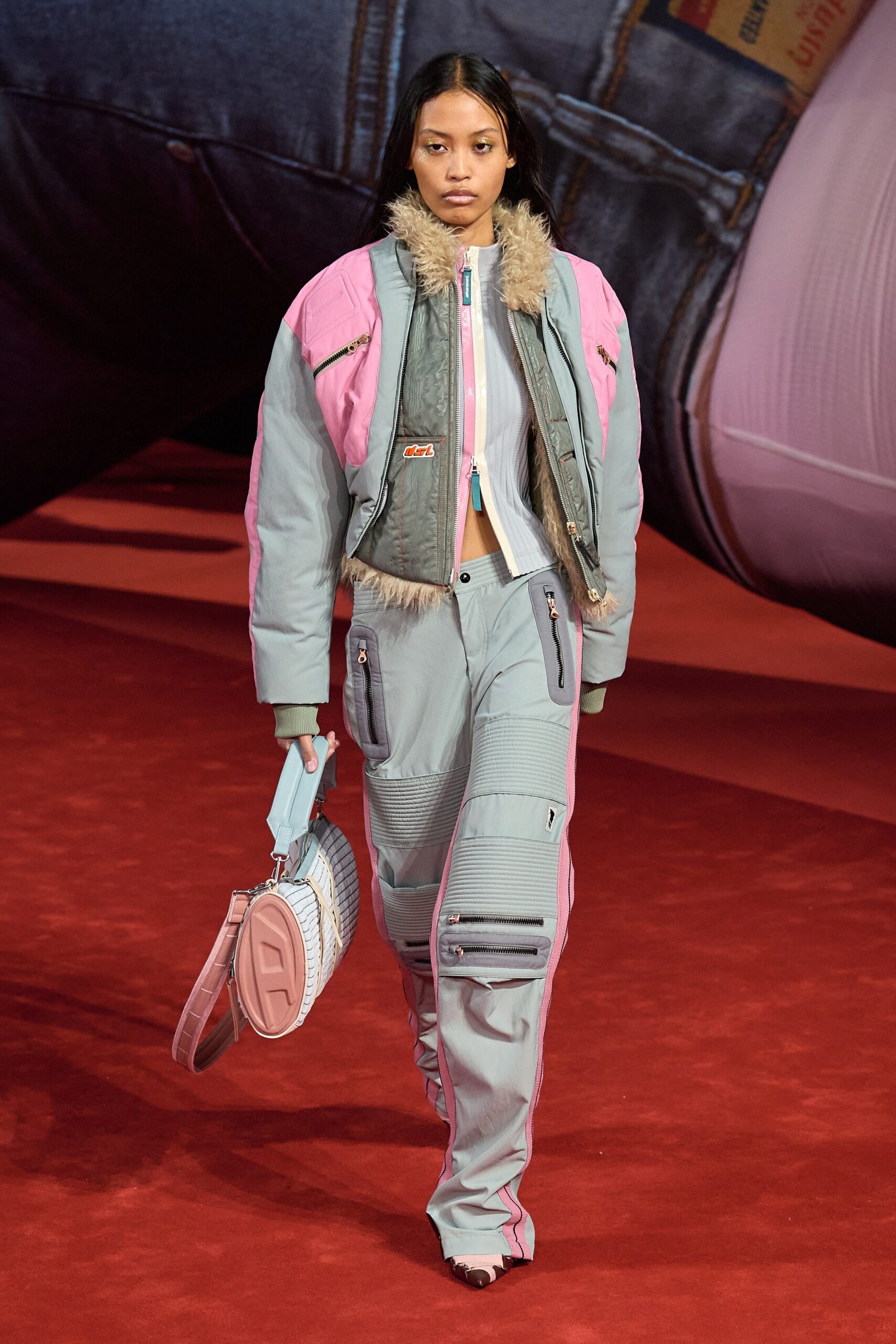 Diesel F/W 22 Look 48