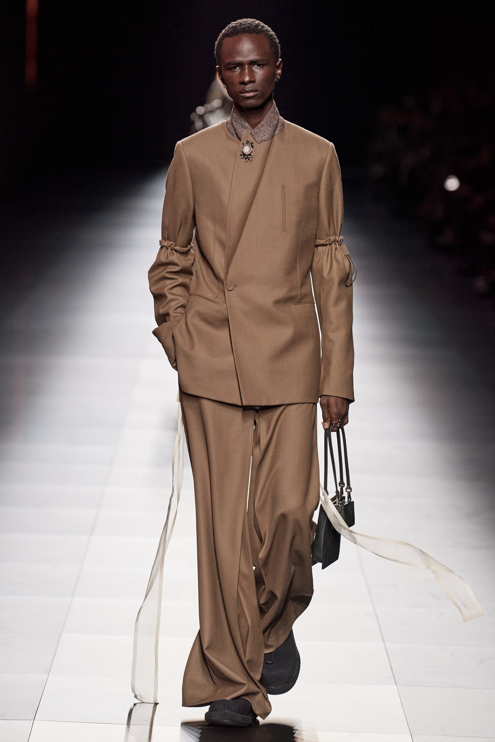 Dior Men F/W 23 Menswear Look 48