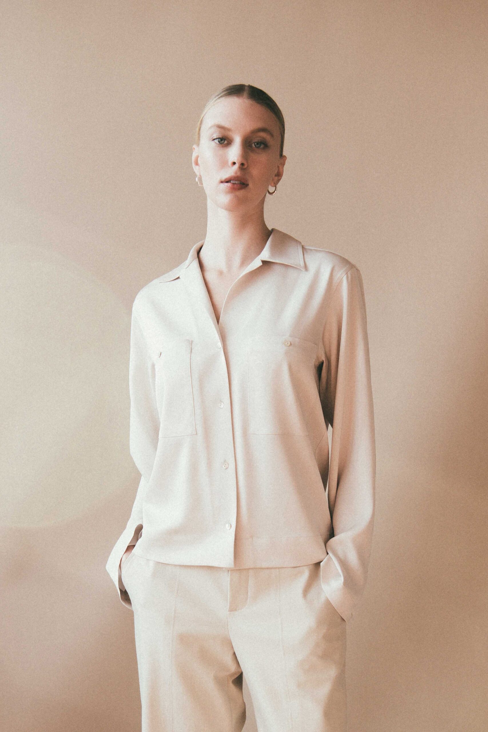 Deveaux F/W 21 Look 50