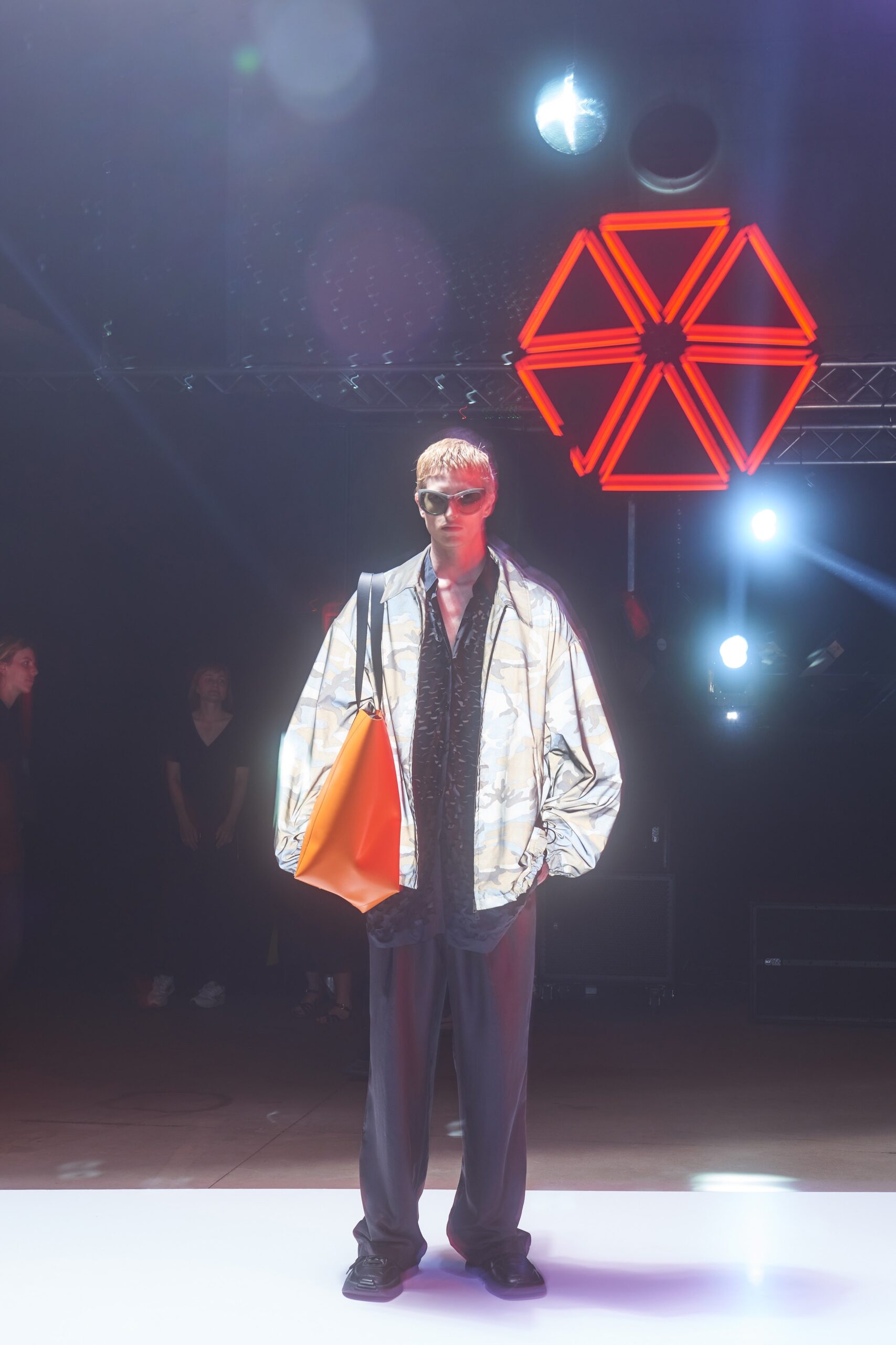 Dries Van Noten S/S 22 Menswear Look 49