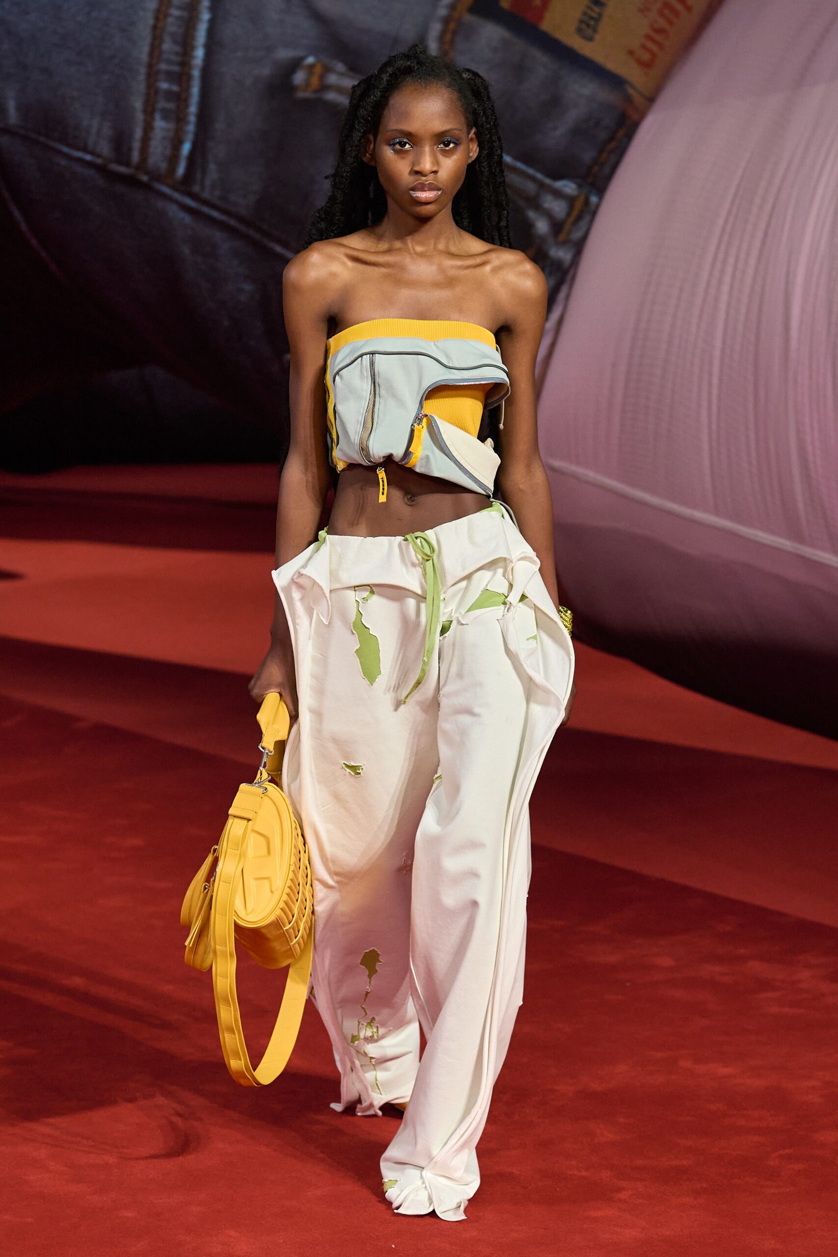 Diesel F/W 22 Look 51