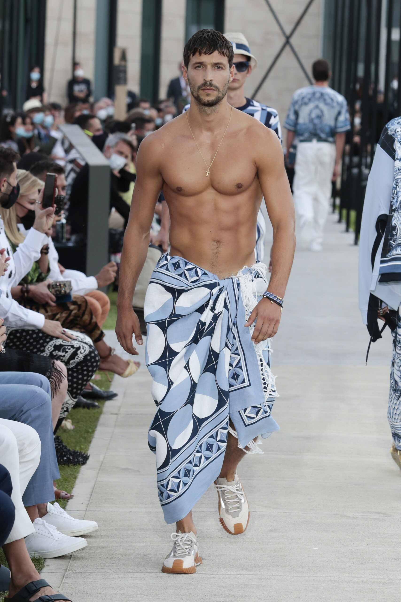 Dolce & Gabbana S/S 21 Menswear Look 52