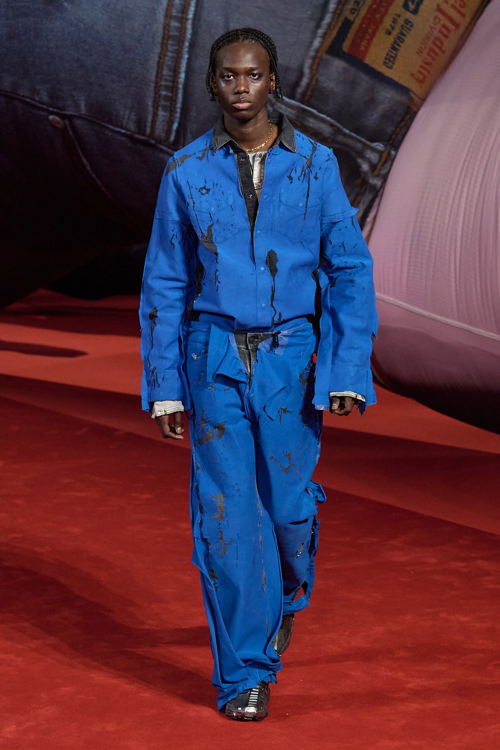 Diesel F/W 22 Look 53