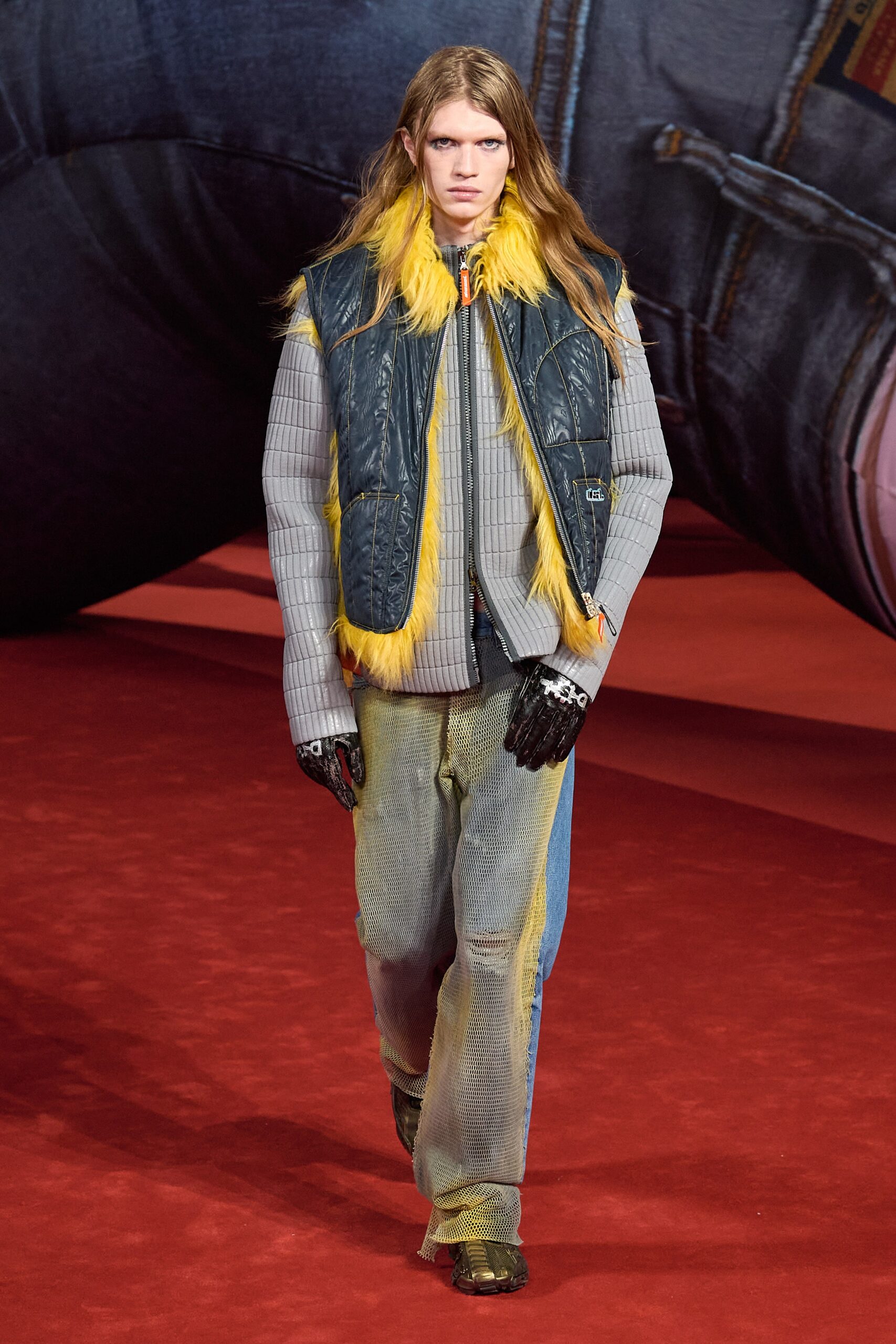 Diesel F/W 22 Look 54