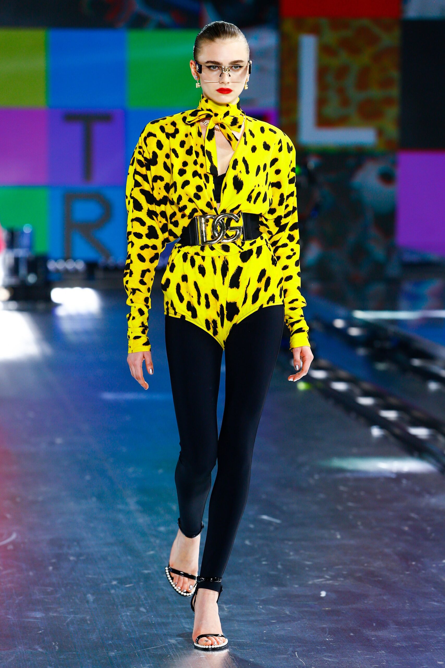 Dolce & Gabbana F/W 21 Look 53