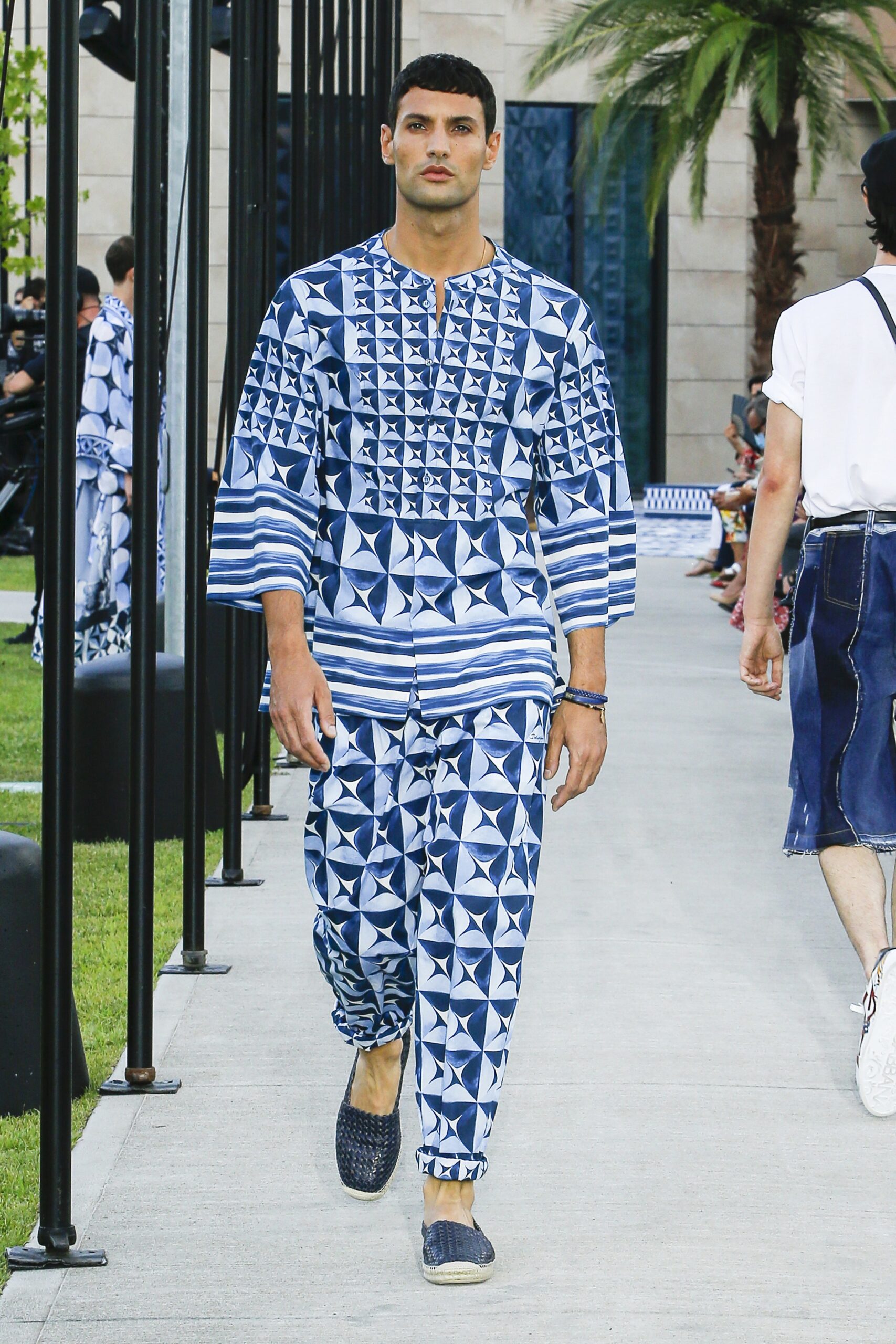 Dolce & Gabbana S/S 21 Menswear Look 55