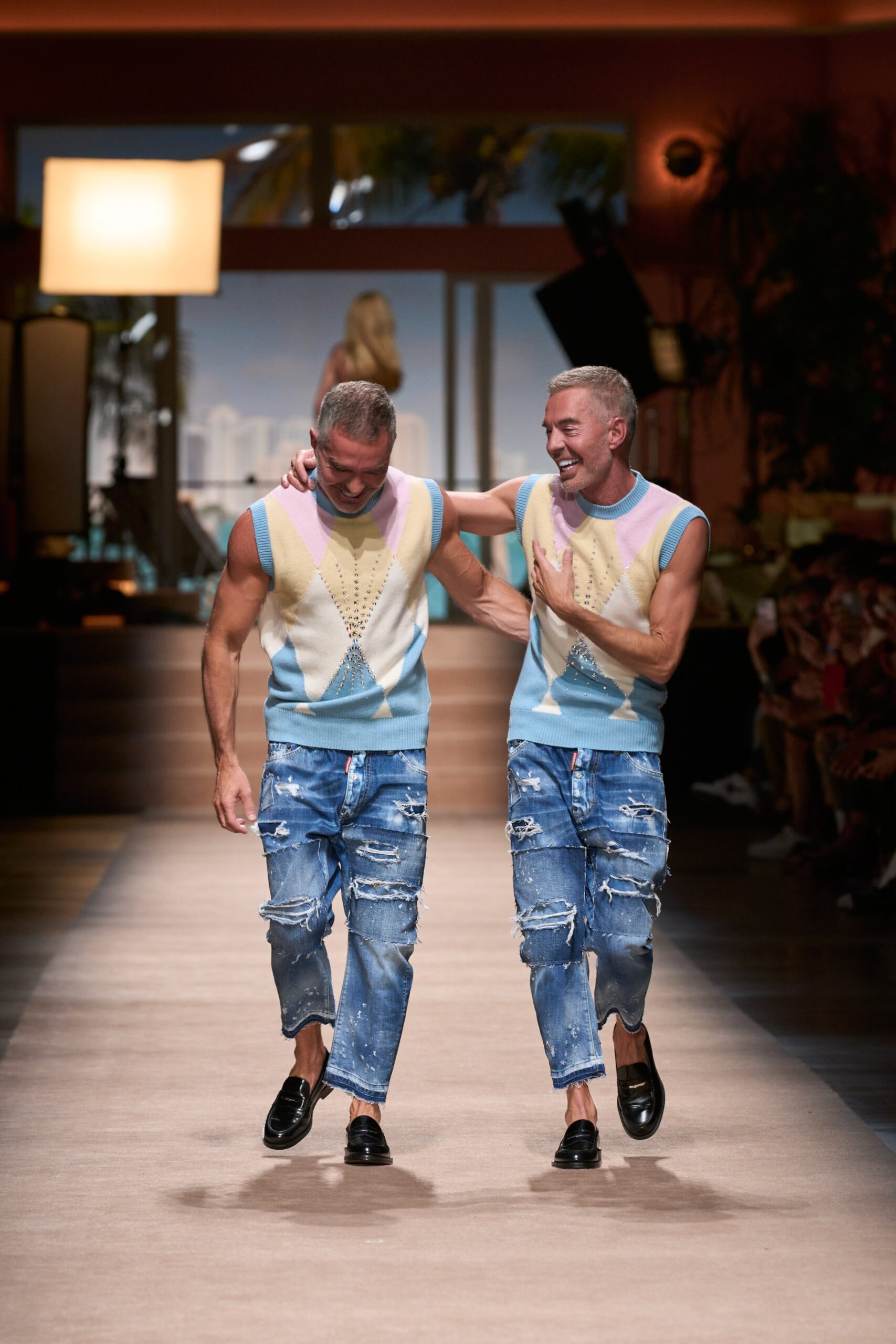 Dsquared2 S/S 24 Menswear Look 55