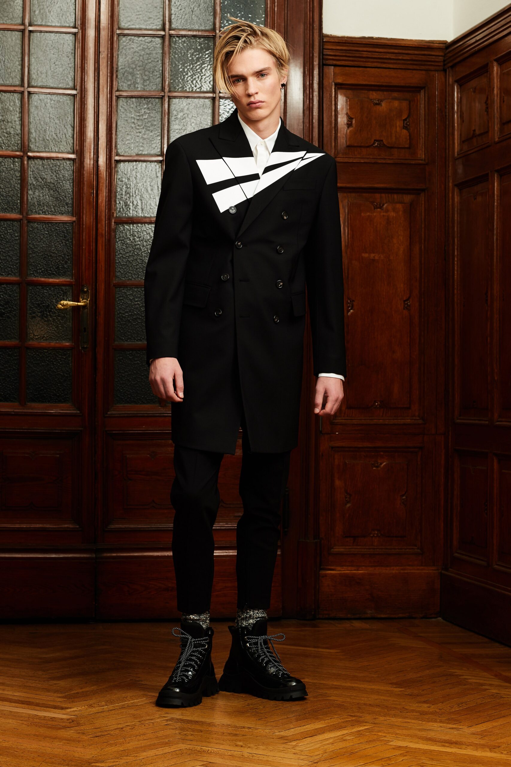 Dsquared2 F/W 20 Look 57