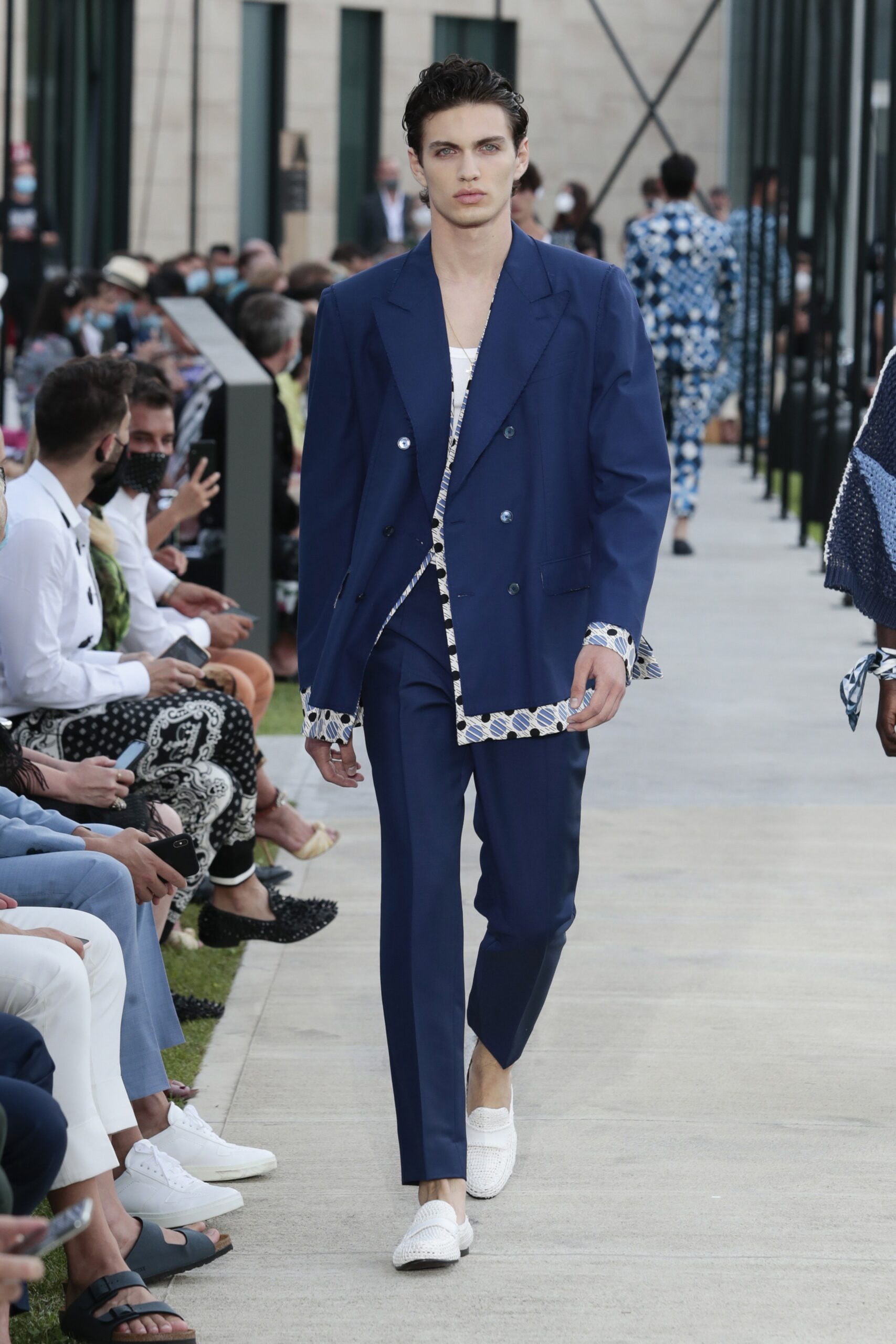 Dolce & Gabbana S/S 21 Menswear Look 60