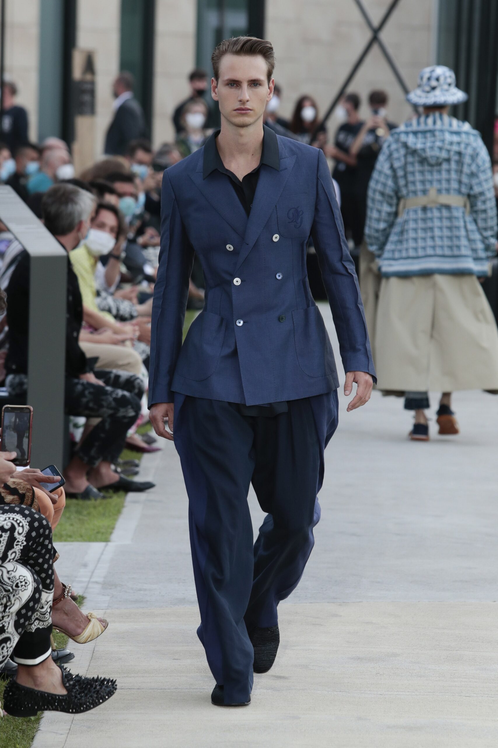 Dolce & Gabbana S/S 21 Menswear Look 64