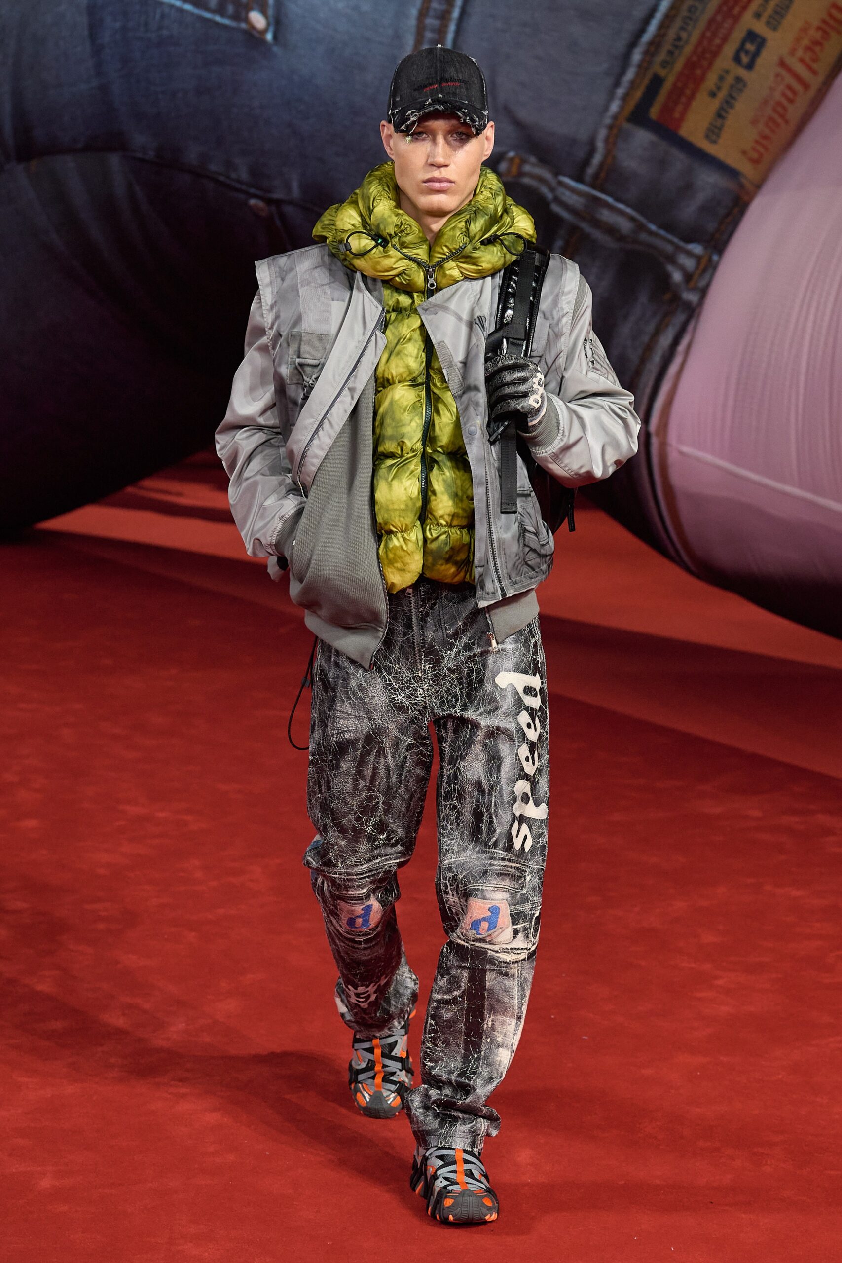 Diesel F/W 22 Look 64