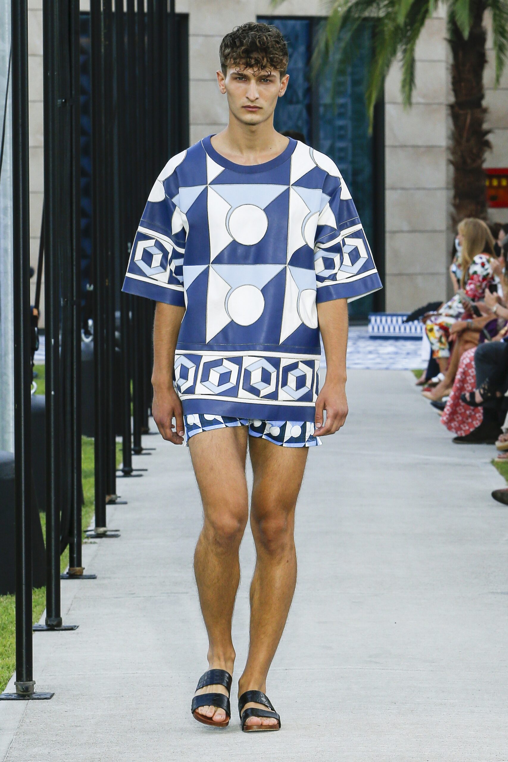 Dolce & Gabbana S/S 21 Menswear Look 65