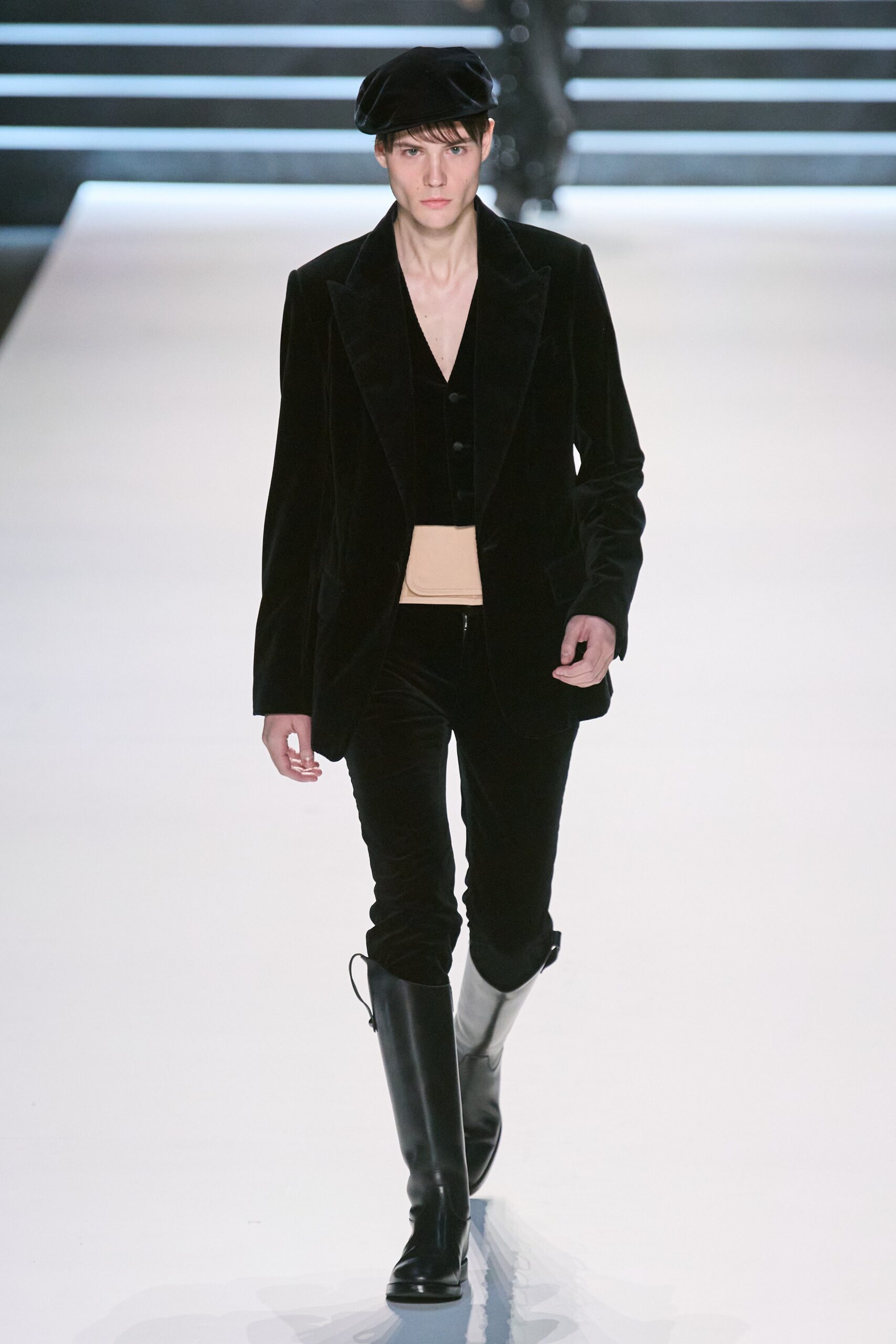 Dolce & Gabbana F/W 23 Menswear Look 65