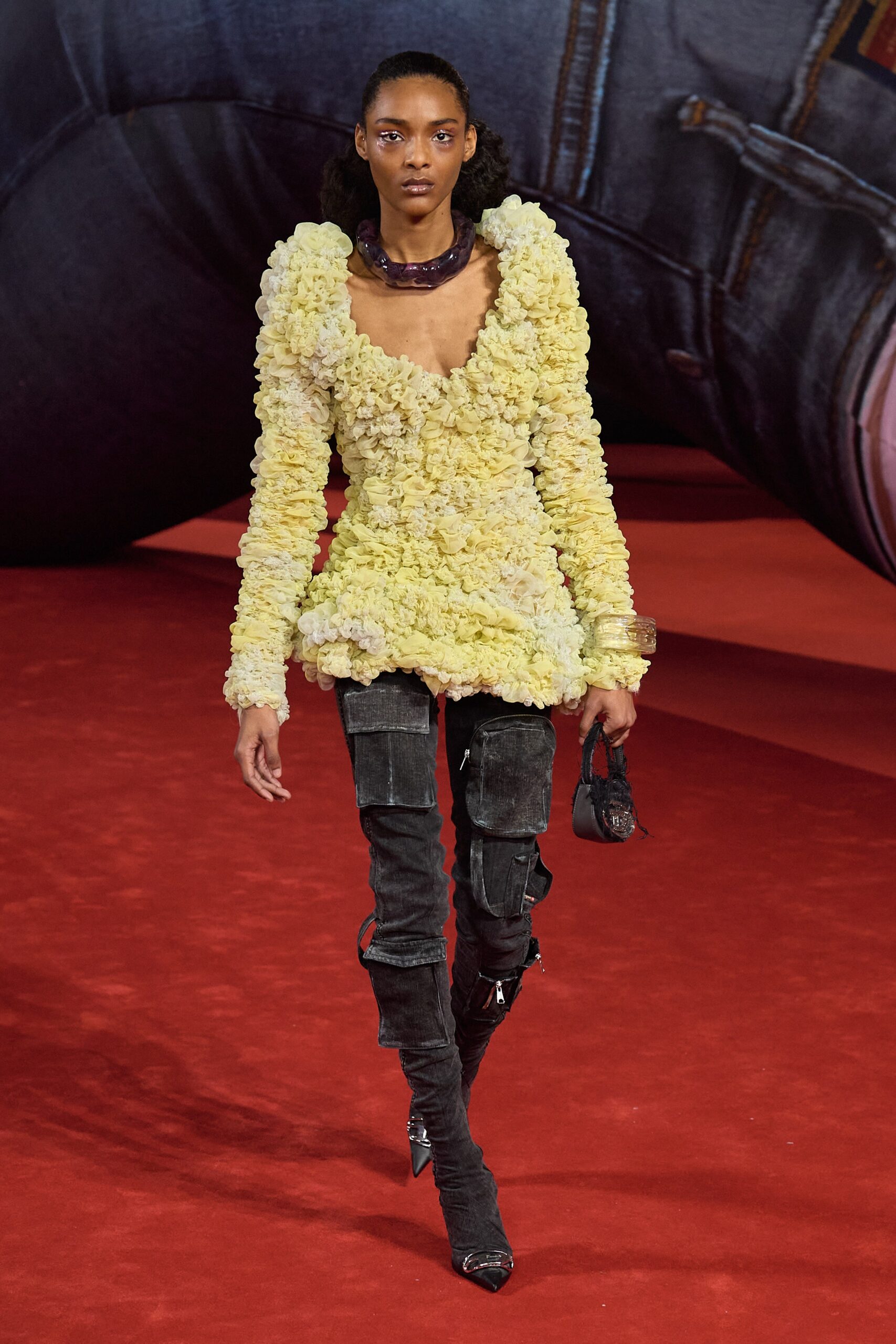 Diesel F/W 22 Look 68
