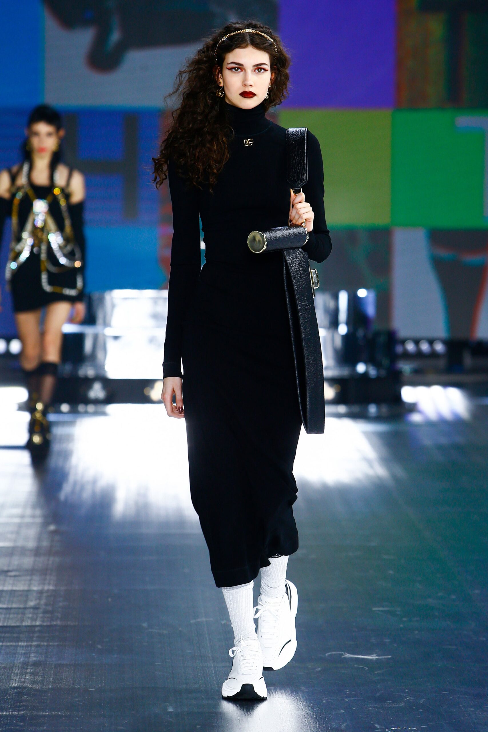 Dolce & Gabbana F/W 21 Look 77