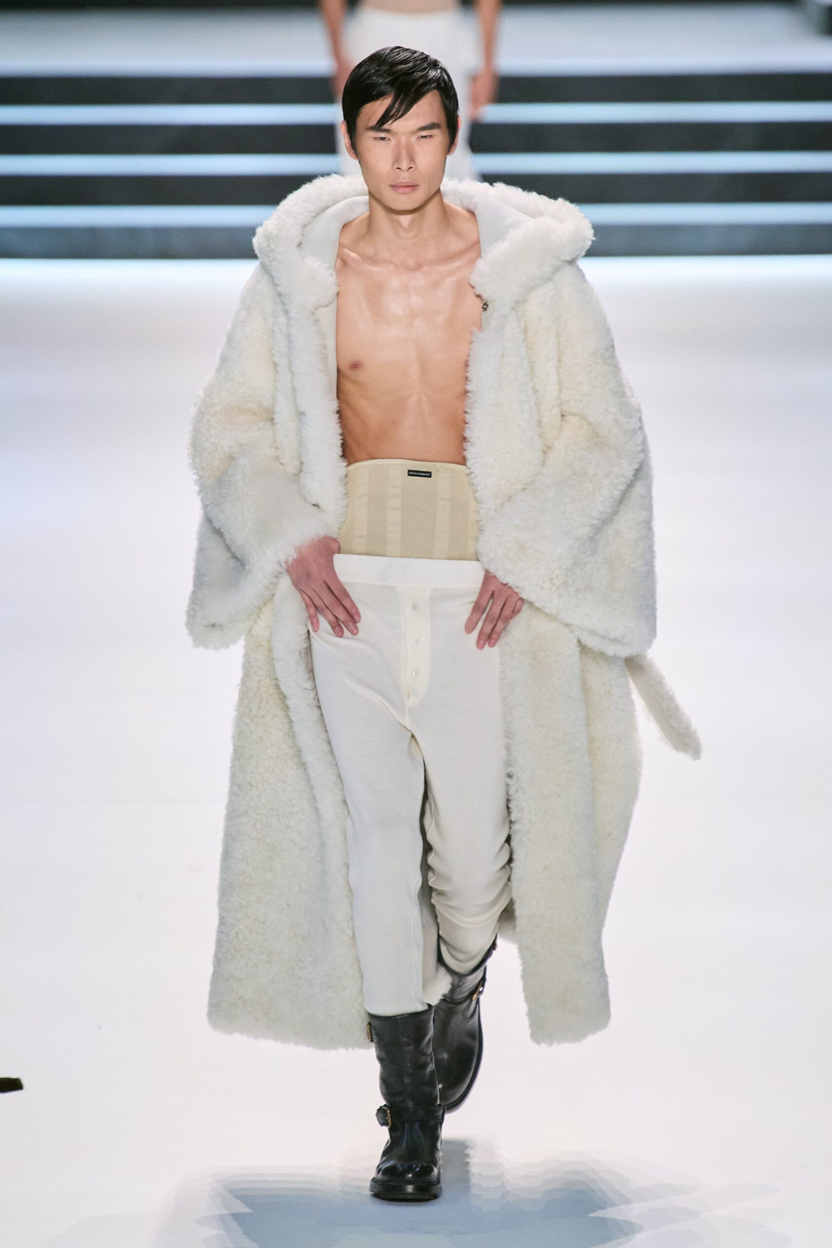 Dolce & Gabbana F/W 23 Menswear Look 78