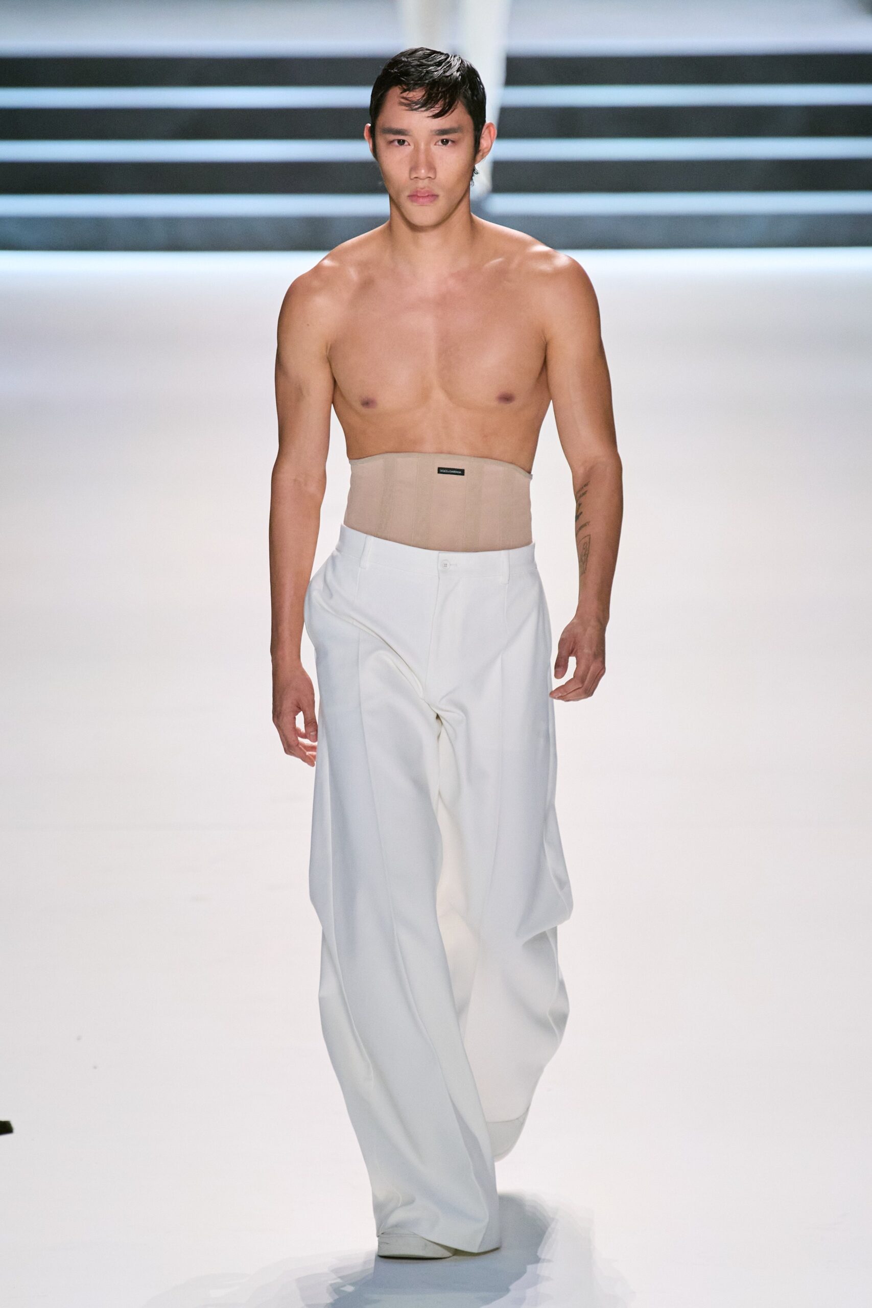 Dolce & Gabbana F/W 23 Menswear Look 79
