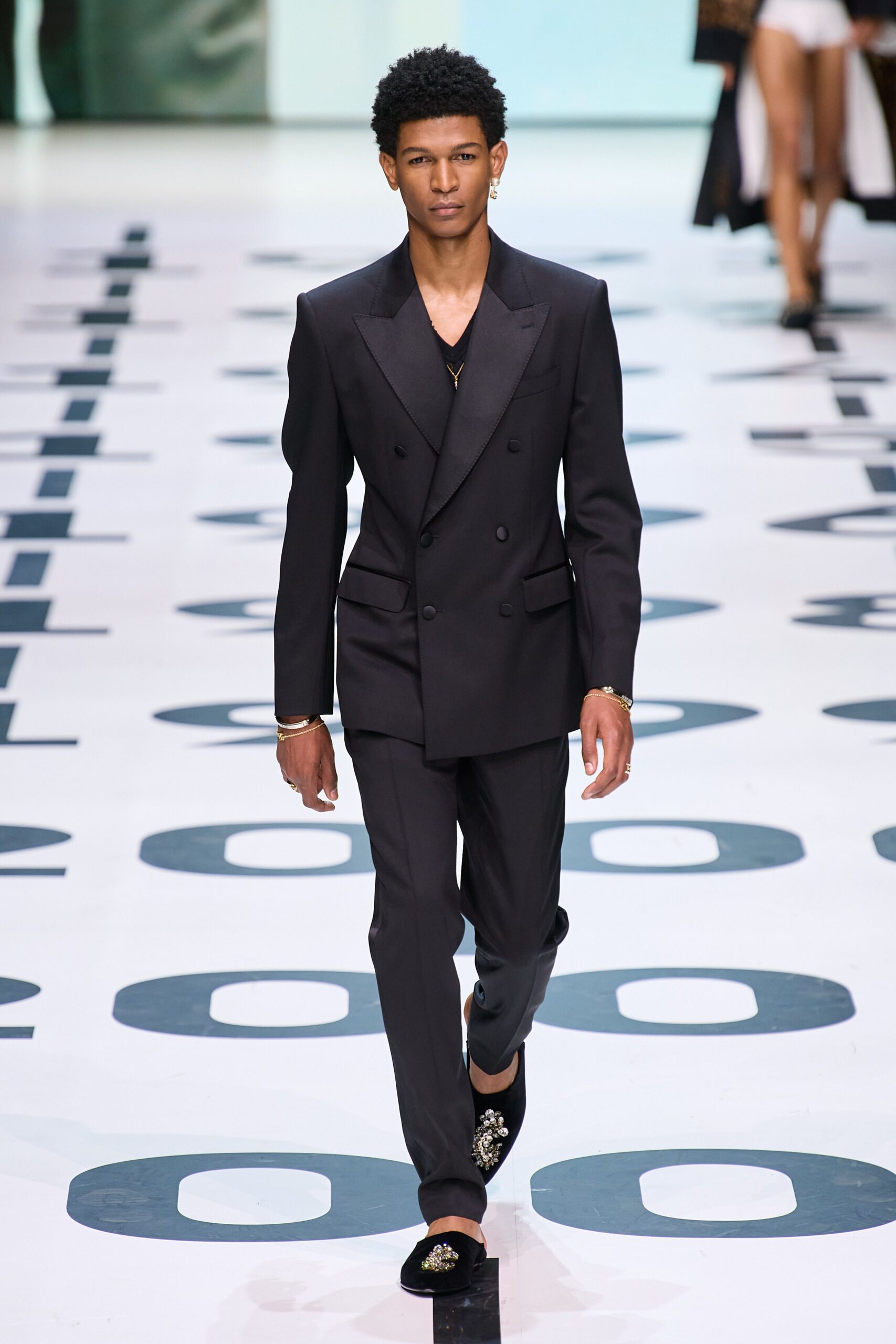 Dolce & Gabbana S/S 23 Menswear Look 85