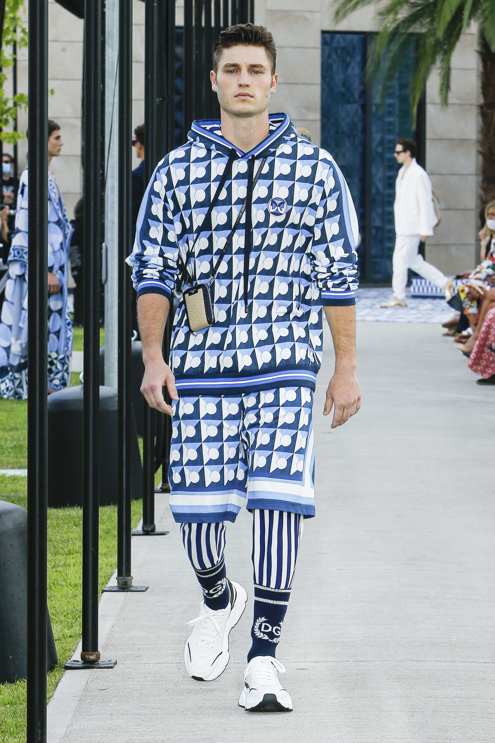 Dolce & Gabbana S/S 21 Menswear Look 91