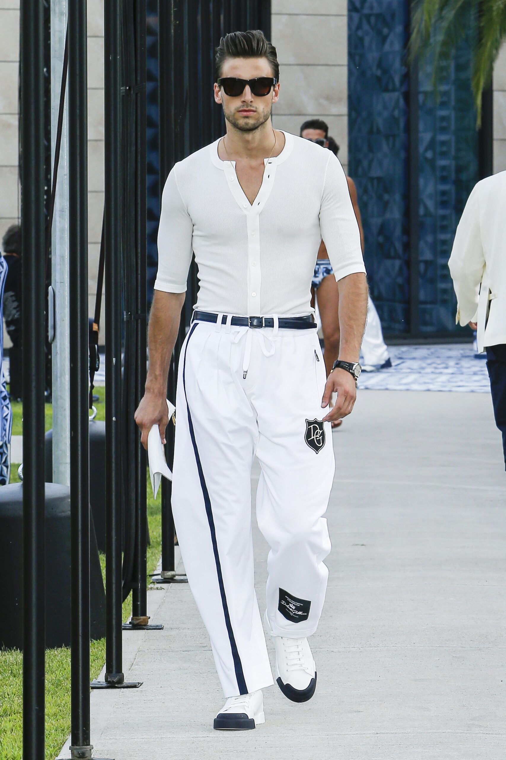 Dolce & Gabbana S/S 21 Menswear Look 95