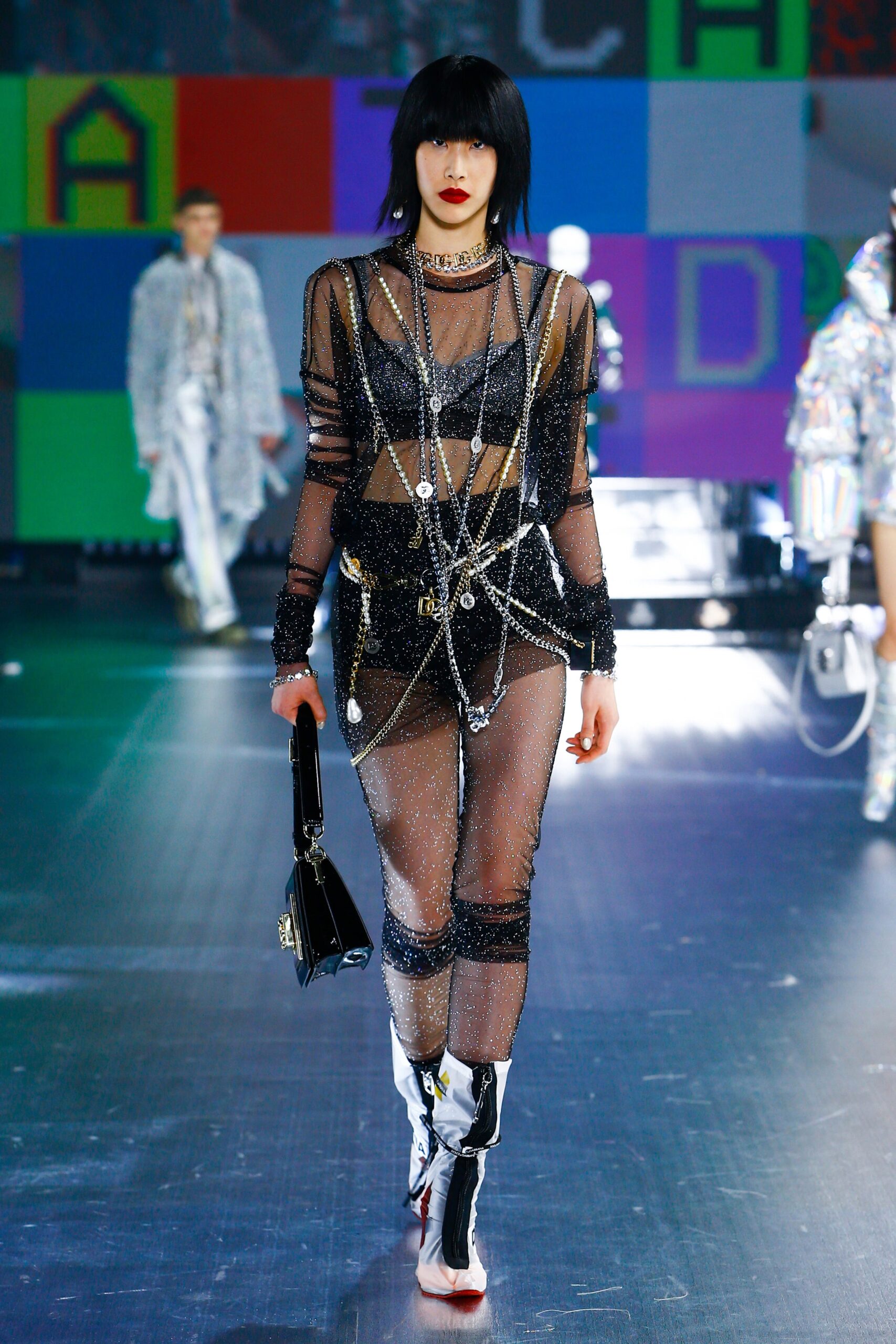 Dolce & Gabbana F/W 21 Look 122