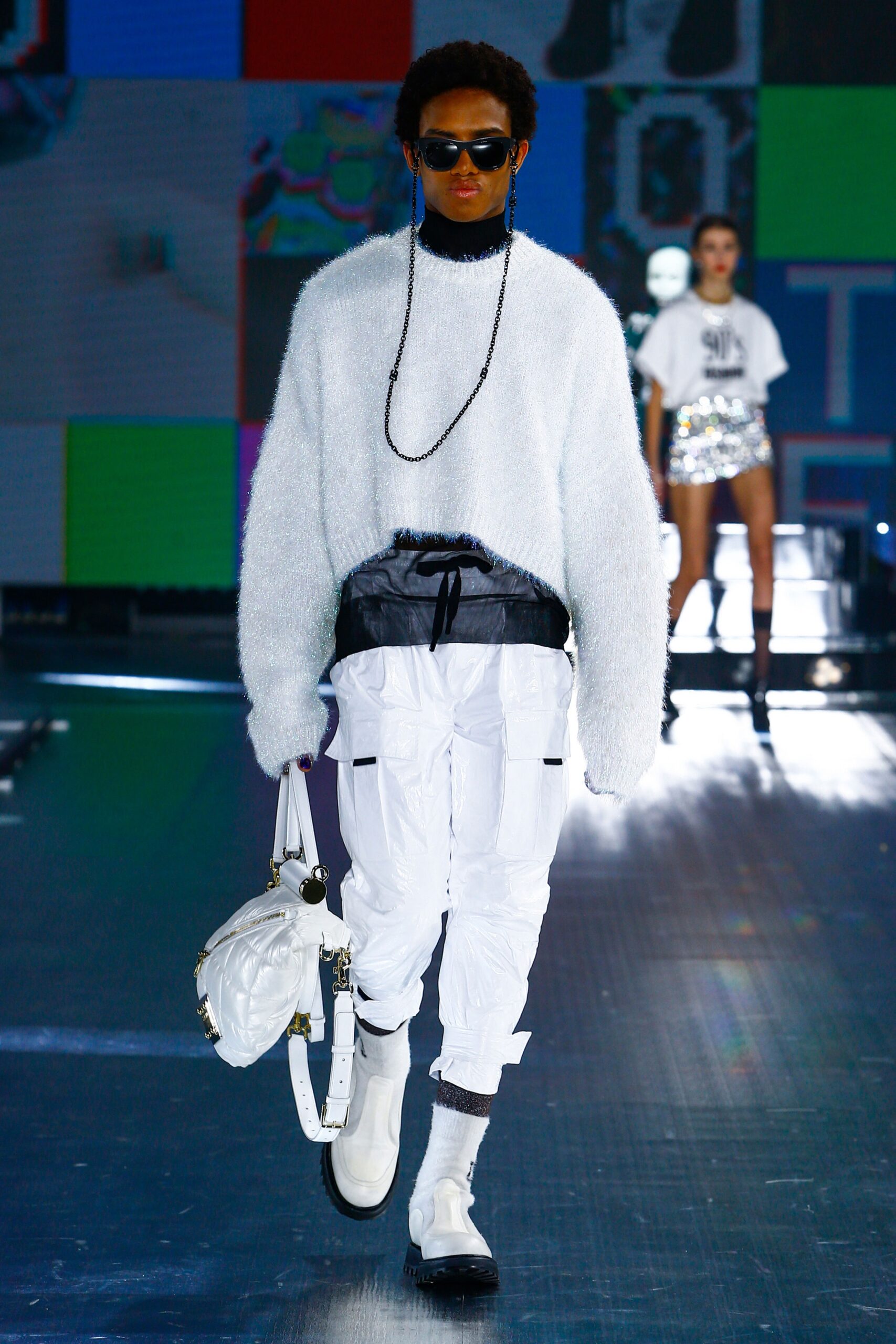 Dolce & Gabbana F/W 21 Look 125