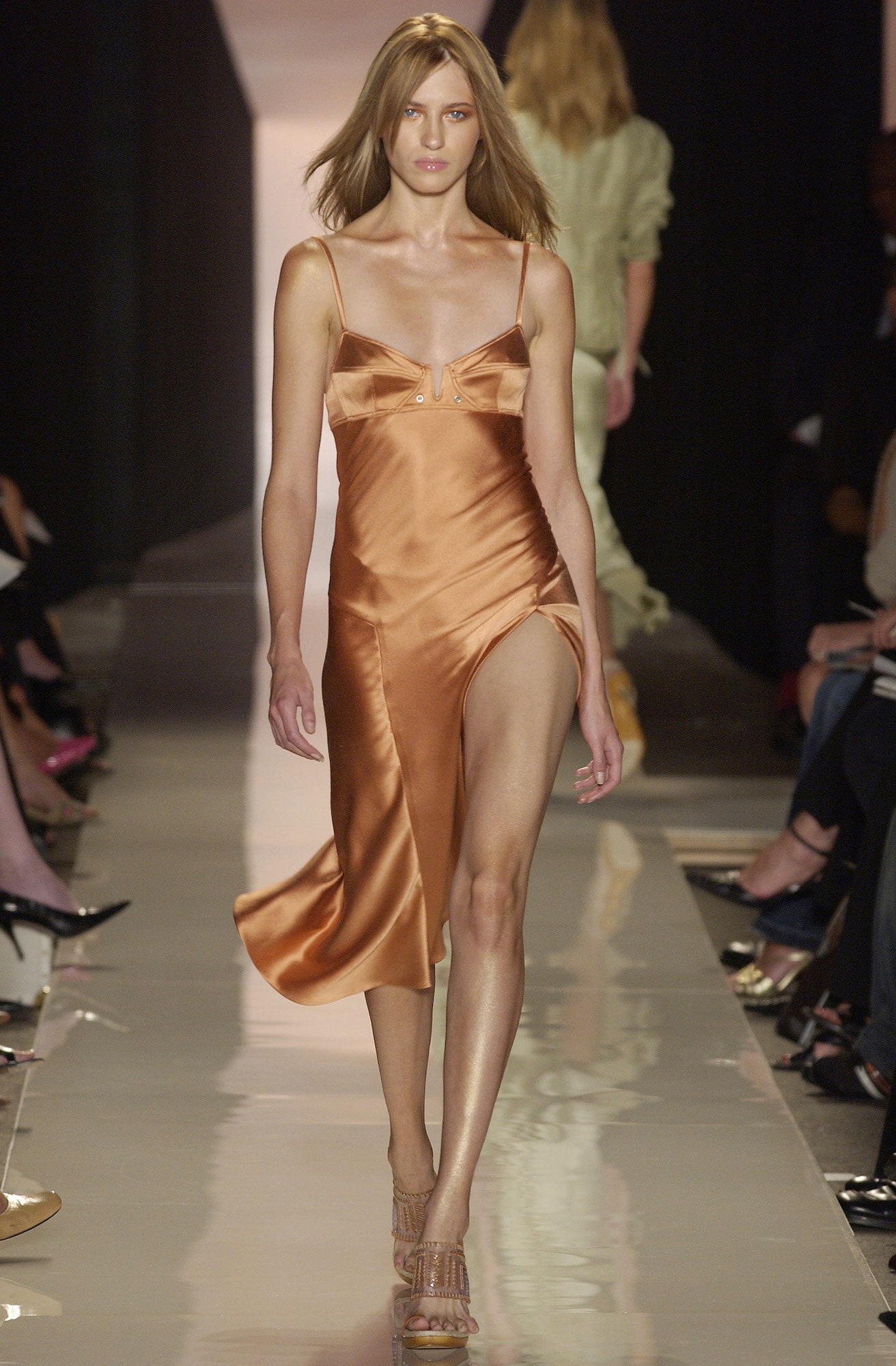 Donna Karan S/S 04 Look 15
