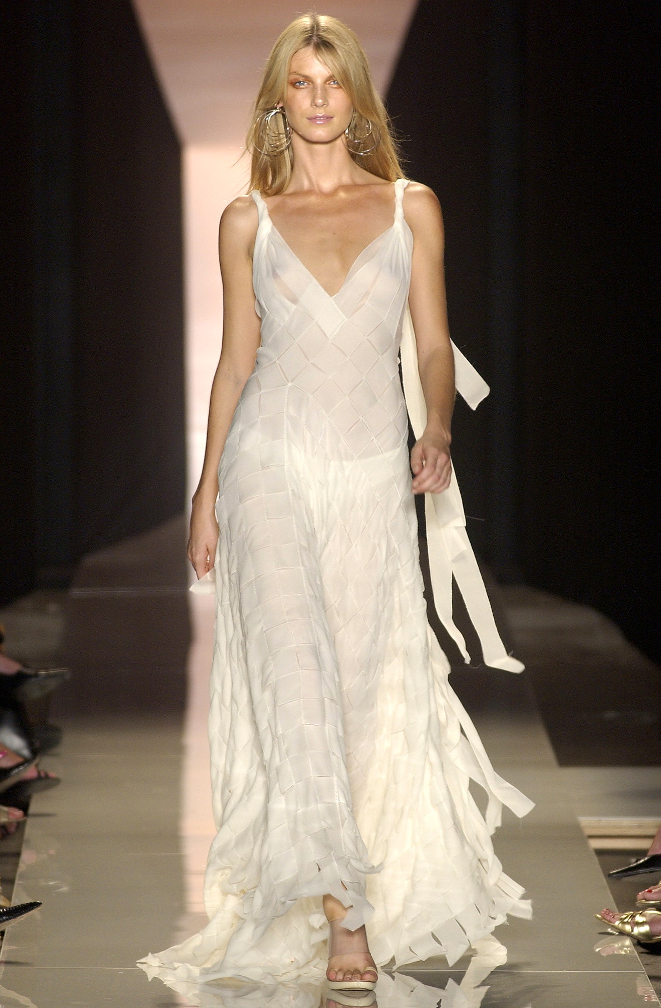 Donna Karan S/S 04 Look 51