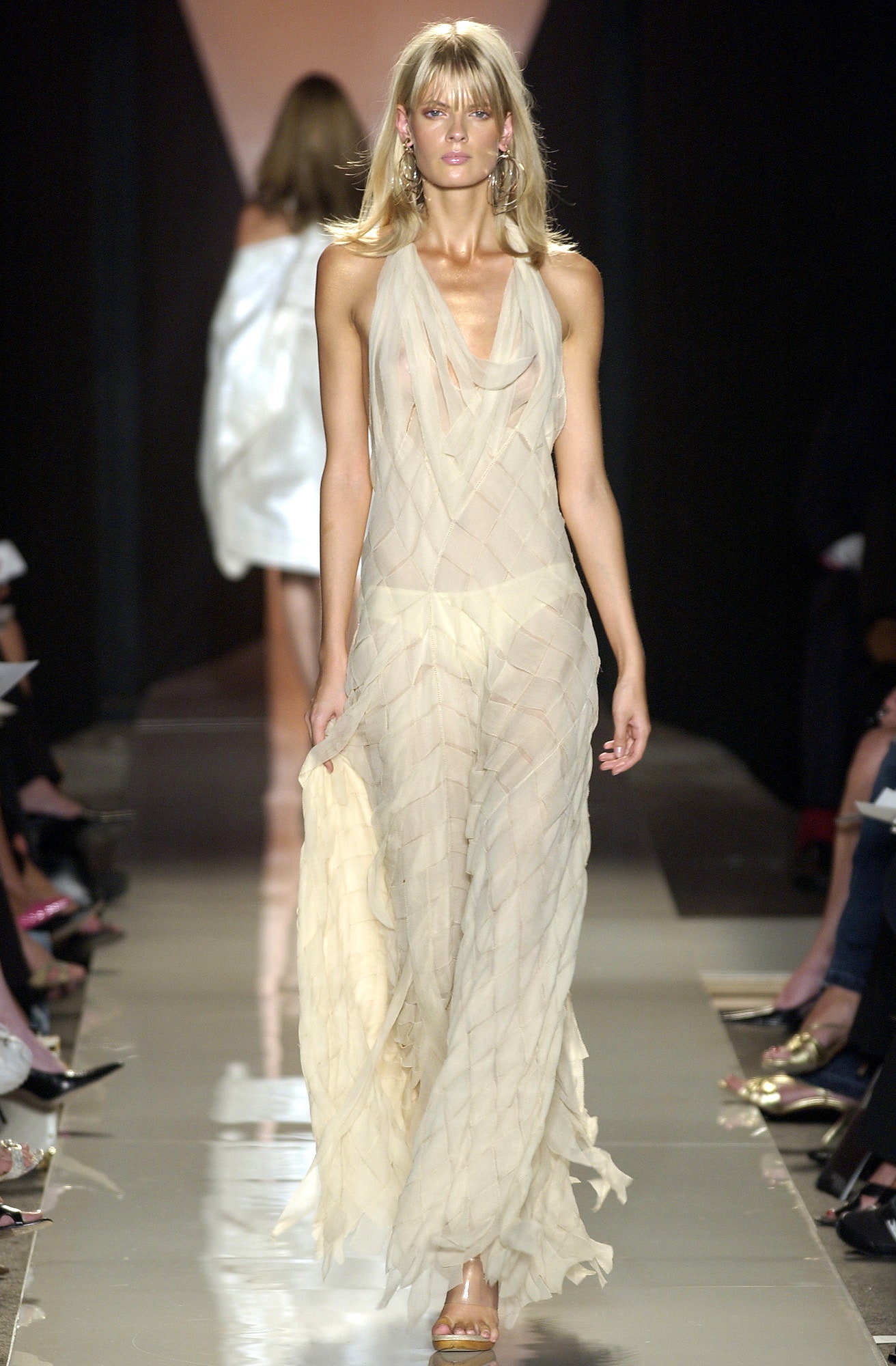 Donna Karan S/S 04 Look 52