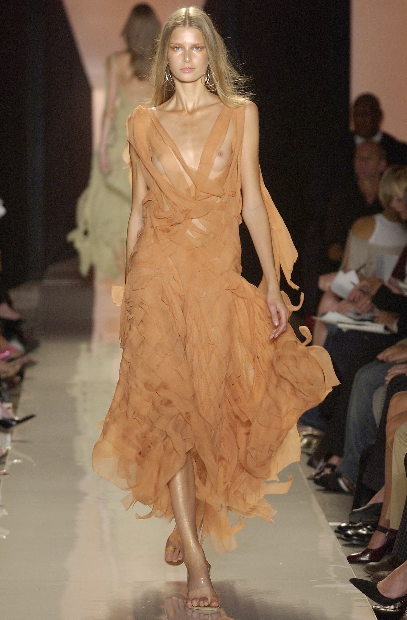 Donna Karan S/S 04 Look 59