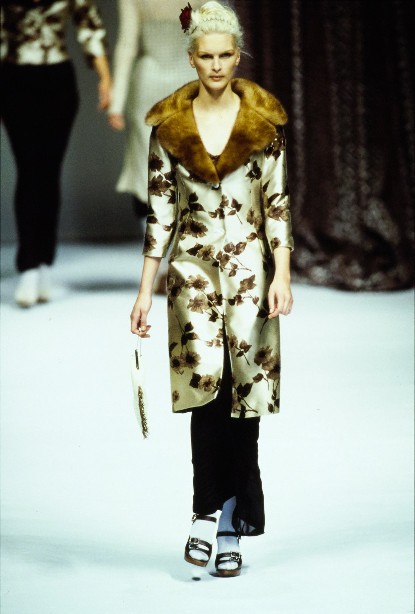 Dolce & Gabbana S/S 97 Look 39