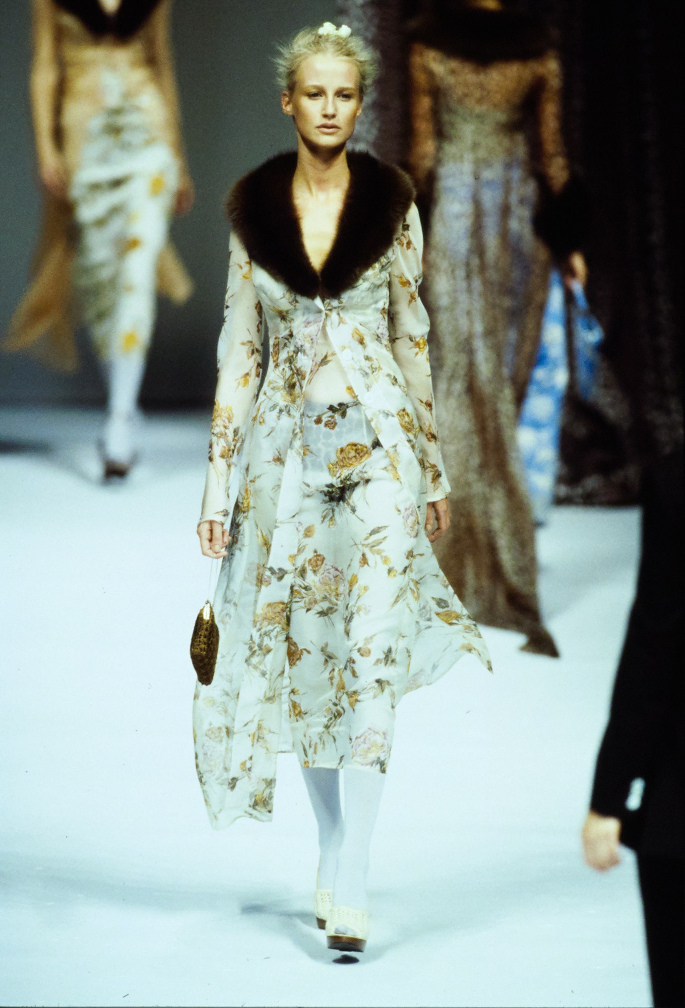 Dolce & Gabbana S/S 97 Look 76
