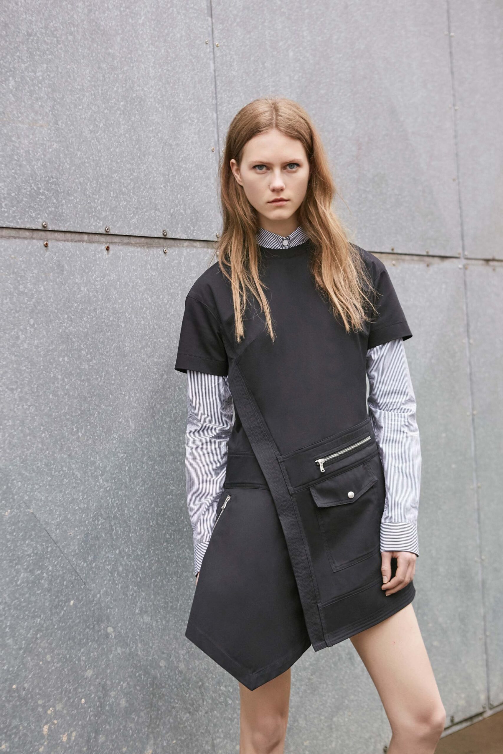 Diesel Black Gold Resort 17 Look 8
