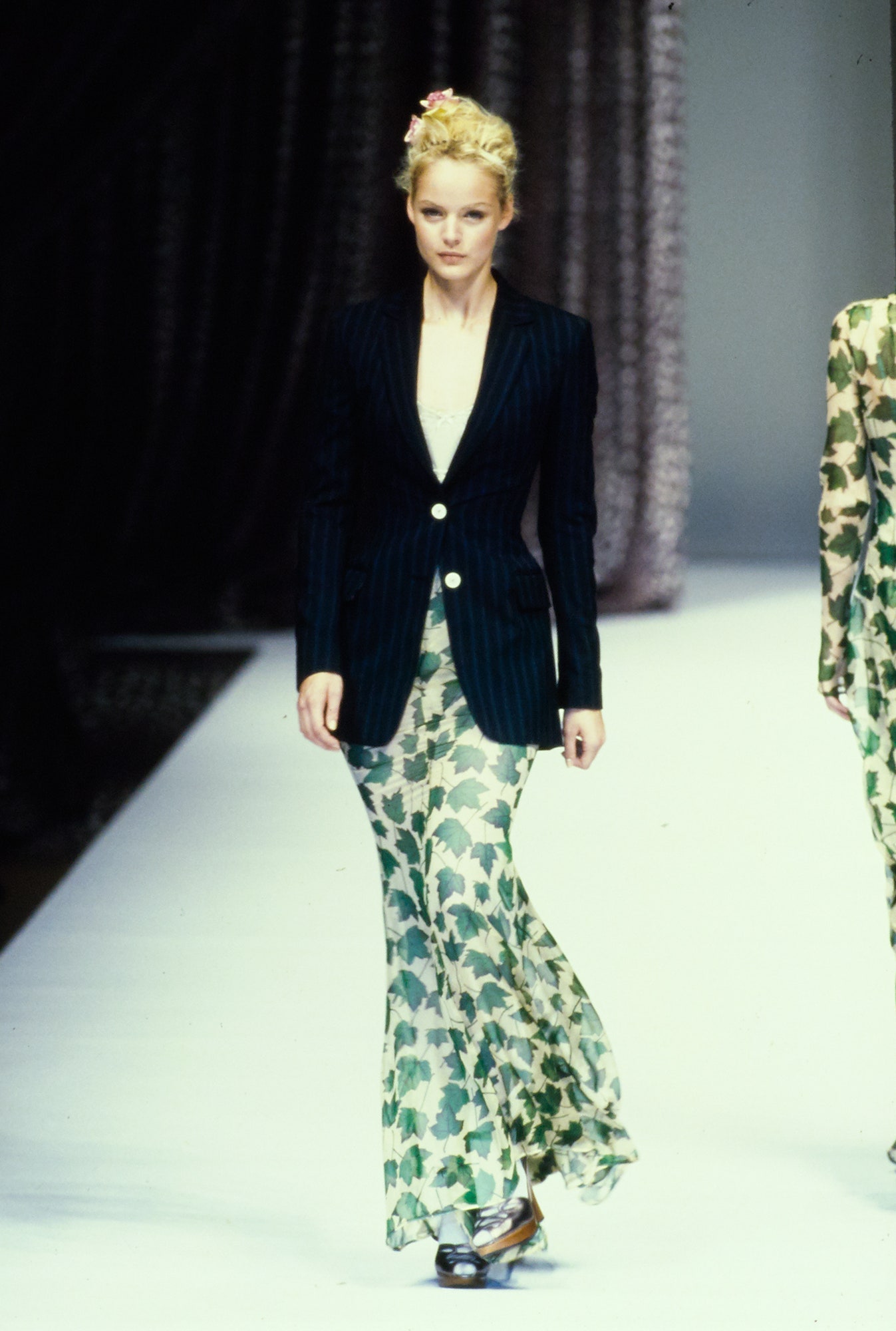 Dolce & Gabbana S/S 97 Look 90