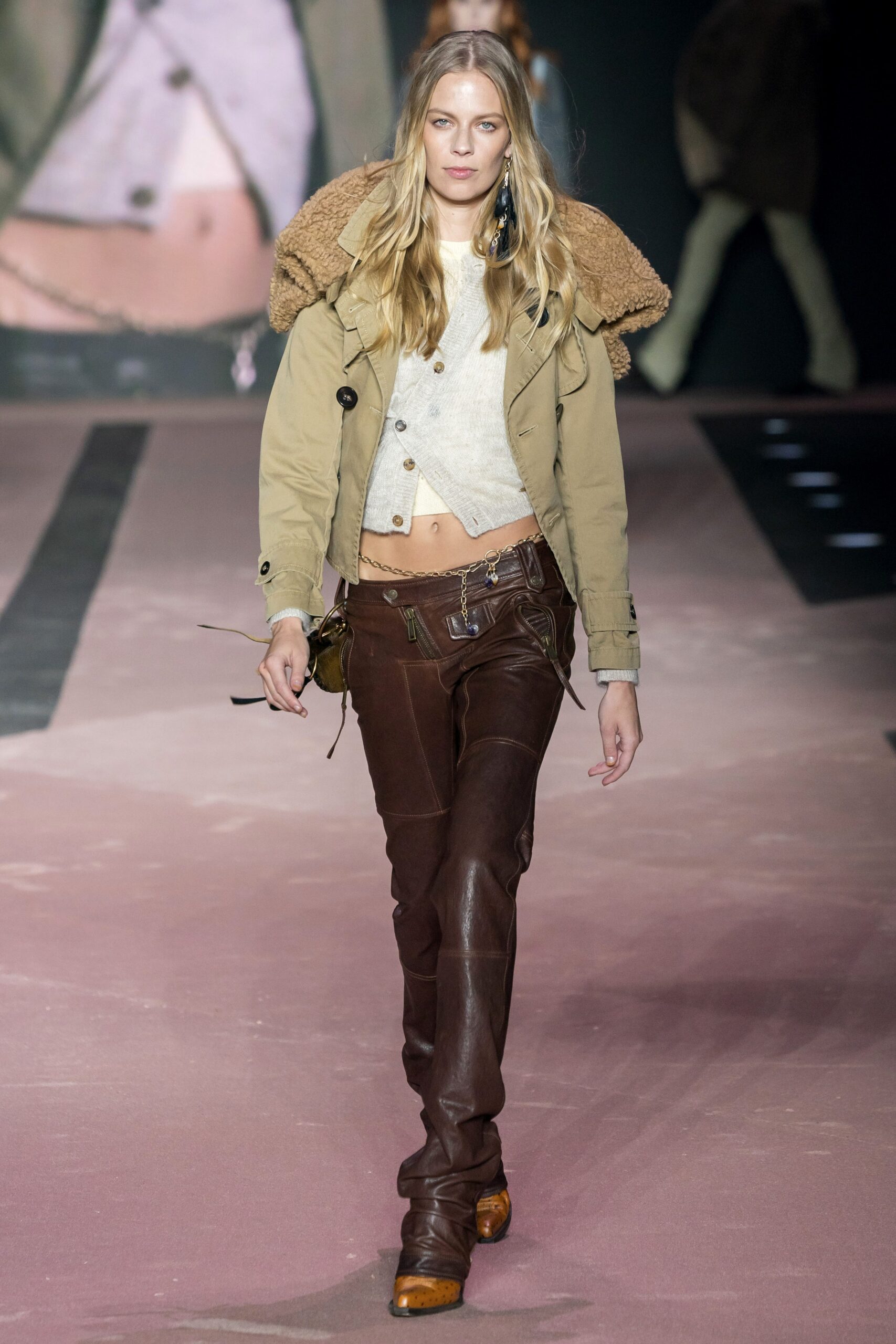 Dsquared2 F/W 20 Look 3
