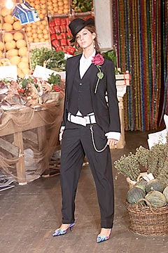 Dolce & Gabbana S/S 00 Look 1