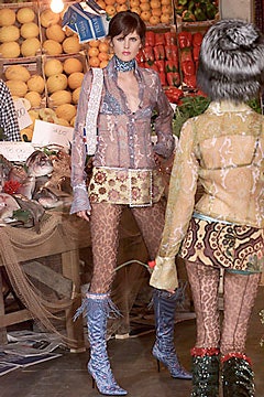 Dolce & Gabbana S/S 00 Look 33