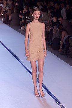 DKNY S/S 00 Look 7