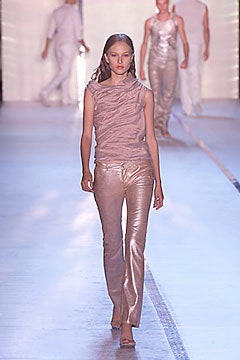 DKNY S/S 00 Look 91