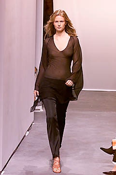 Diane von Furstenberg S/S 01 Look 2