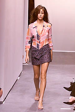 Diane von Furstenberg S/S 01 Look 20