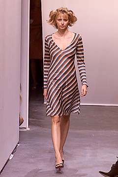 Diane von Furstenberg S/S 01 Look 34