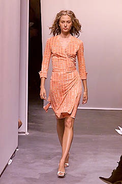 Diane von Furstenberg S/S 01 Look 35