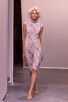 Diane von Furstenberg S/S 01 Look 37