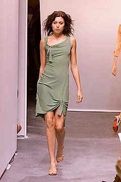 Diane von Furstenberg S/S 01 Look 39