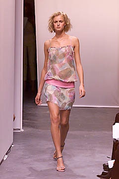 Diane von Furstenberg S/S 01 Look 56