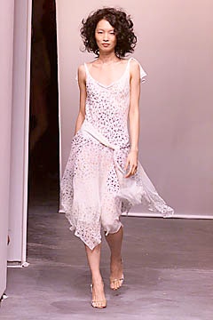 Diane von Furstenberg S/S 01 Look 66